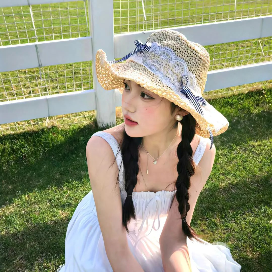 艾蜜莉·布莱尔的秘密封面